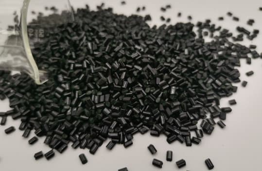 Masterbatch Solutions for Automotive Applications - STANDARD POLYMER