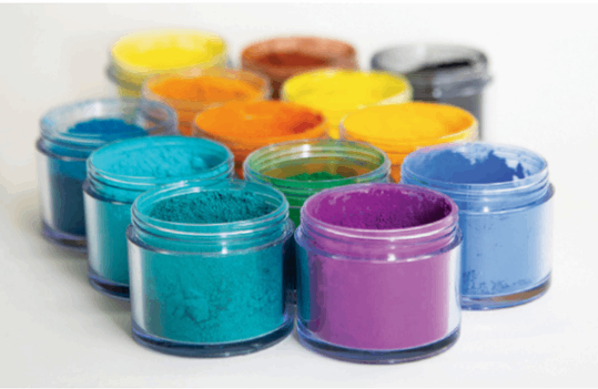 Understanding Plastic Colorants: A Practical Comparison of Pigments and Masterbatches